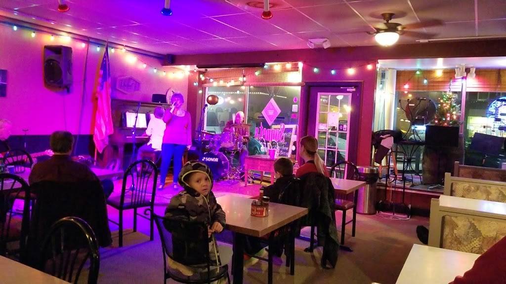 SONNETS | restaurant | 117 College St, Wadsworth, OH 44281, USA | 3303365557 OR +1 330-336-5557