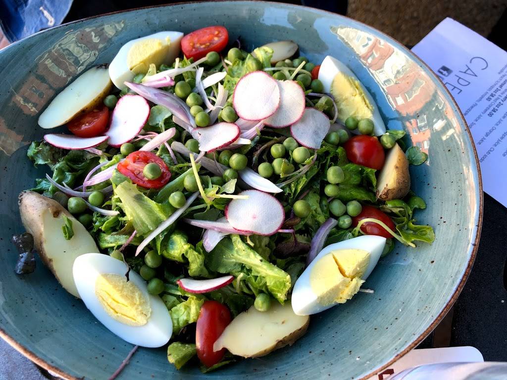 Capers | restaurant | 272 Front St, Belleville, ON K8N 2Z8, Canada | 6139687979 OR +1 613-968-7979