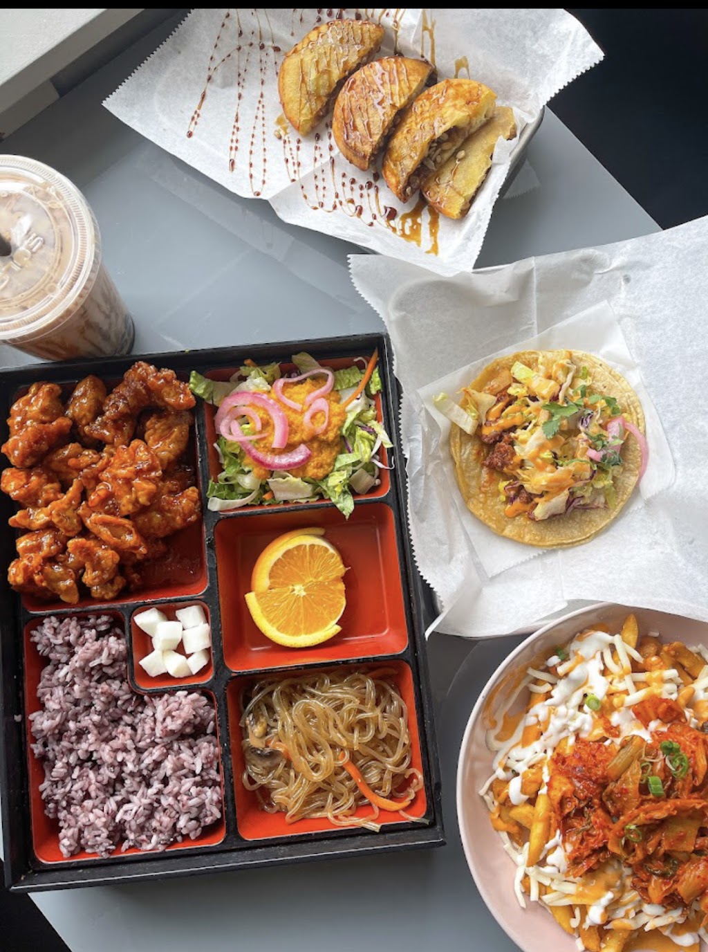 Kimchi Box | restaurant | 527 E Grand River Ave, East Lansing, MI 48823, USA | 5175804088 OR +1 517-580-4088