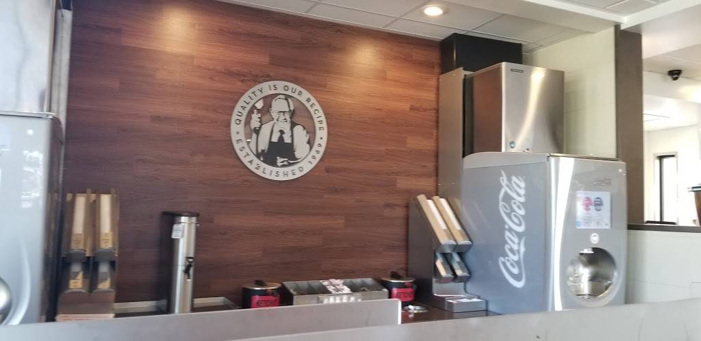 Wendys | restaurant | 590 E Holt Blvd, Ontario, CA 91761, USA | 9093913624 OR +1 909-391-3624