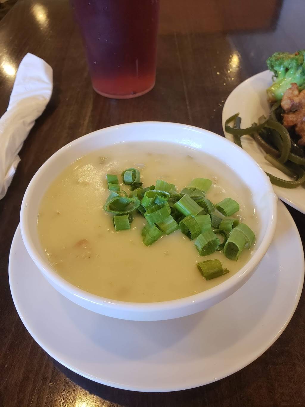 China Buffet | restaurant | 2027 Emmons Ave #10, Brooklyn, NY 11235, USA | 7183683388 OR +1 718-368-3388