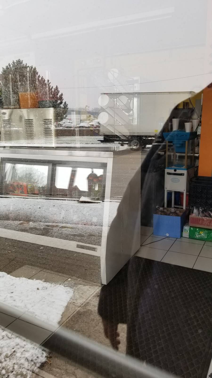 Tamaleria Oaxaca | restaurant | 3319 W Lake St, Melrose Park, IL 60160, USA | 7083566528 OR +1 708-356-6528