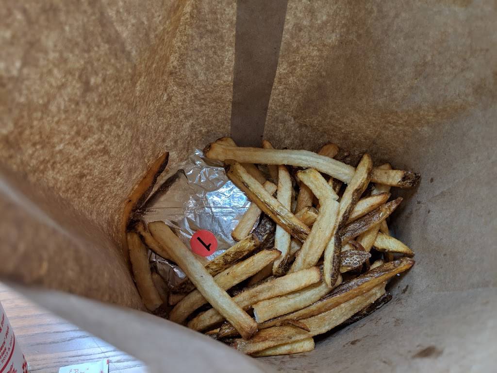 Five Guys | meal takeaway | Dr Phillips, Orlando, FL 32819, USA | 4079301261 OR +1 407-930-1261