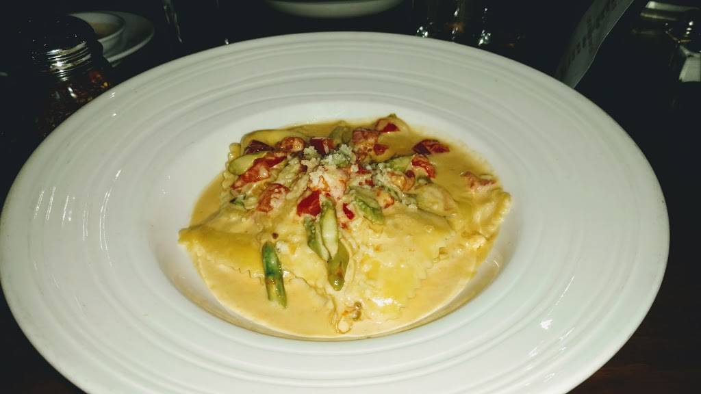 Portofinos II | restaurant | 10 Center St, Wilton, CT 06897, USA | 2037619115 OR +1 203-761-9115