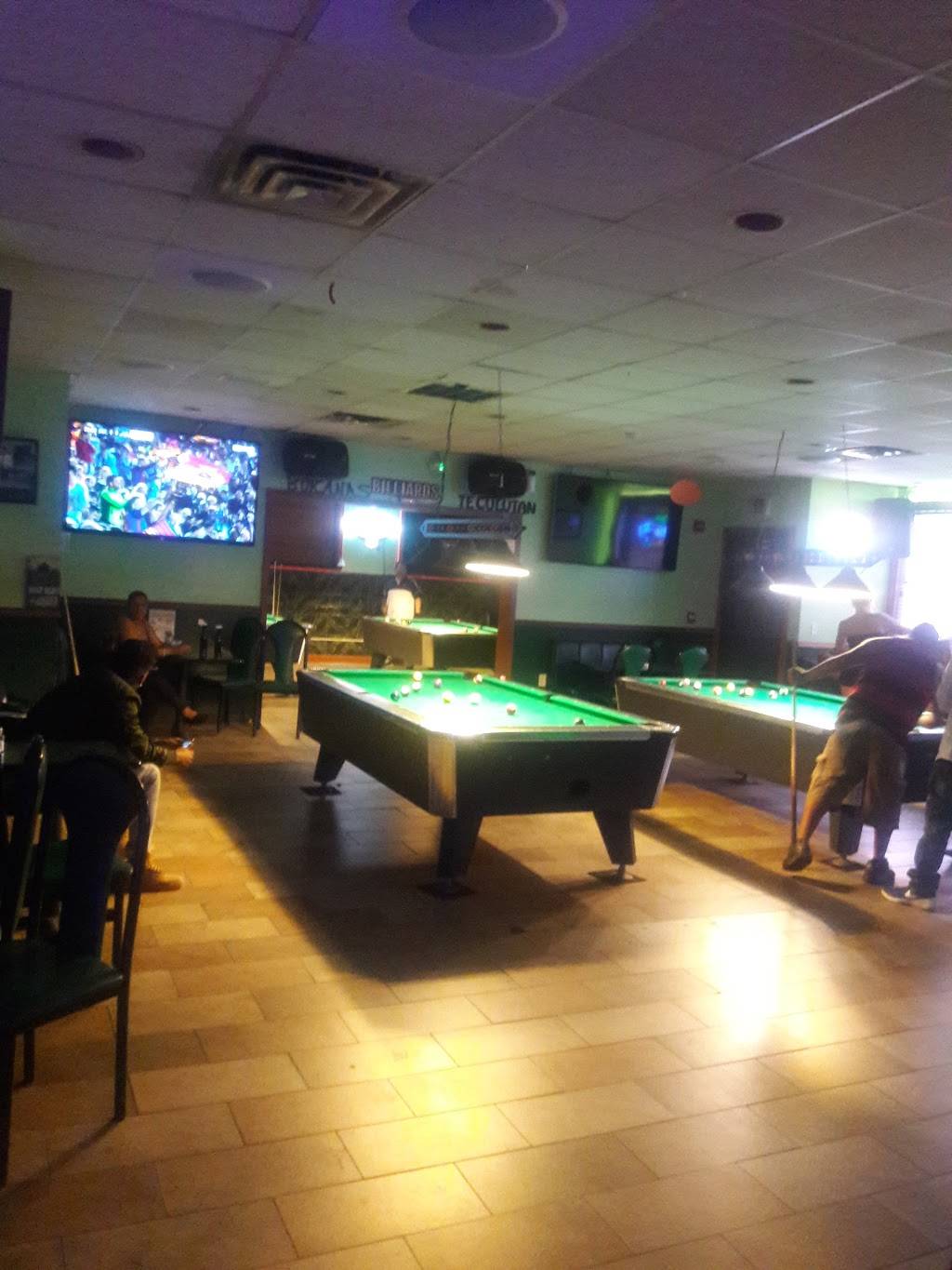 Bukanas Sport Bar | restaurant | 190 Plainfield St, Providence, RI 02909, USA | 4018630483 OR +1 401-863-0483