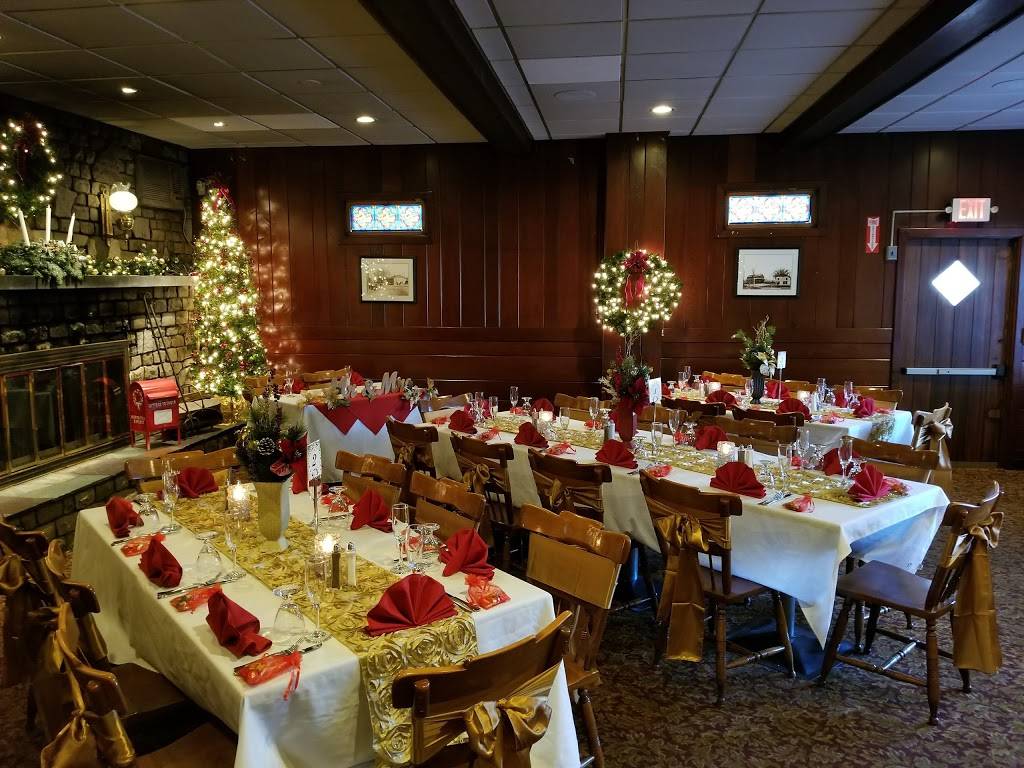 Collegian Court Restaurant | restaurant | 89 Park St, Chicopee, MA 01013, USA | 4133314444 OR +1 413-331-4444