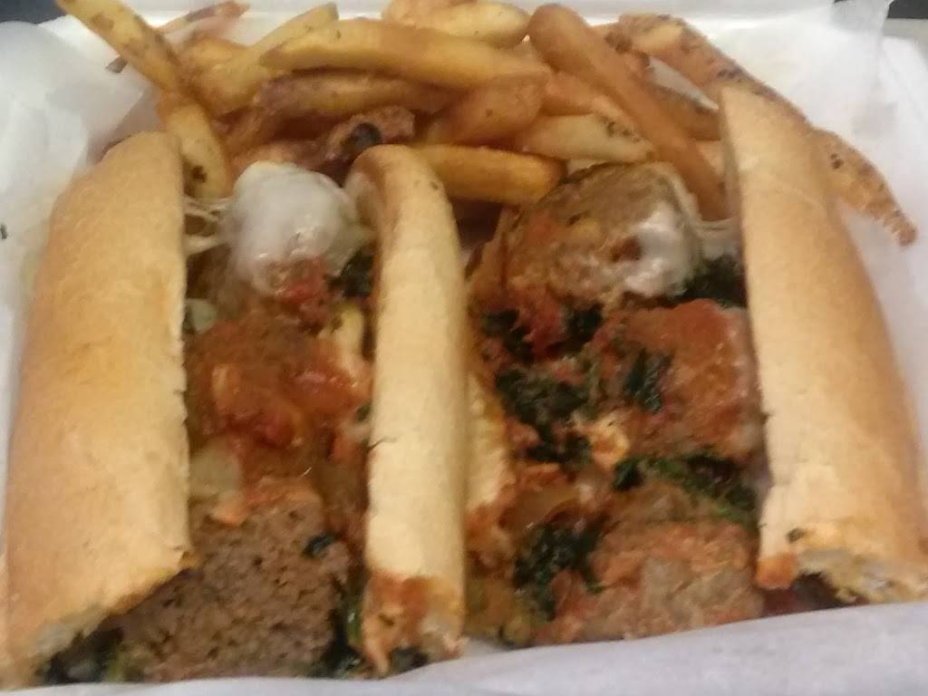 Wilson Torresdale Grill | restaurant | 8803 Torresdale Ave, Philadelphia, PA 19136, USA | 2153318803 OR +1 215-331-8803