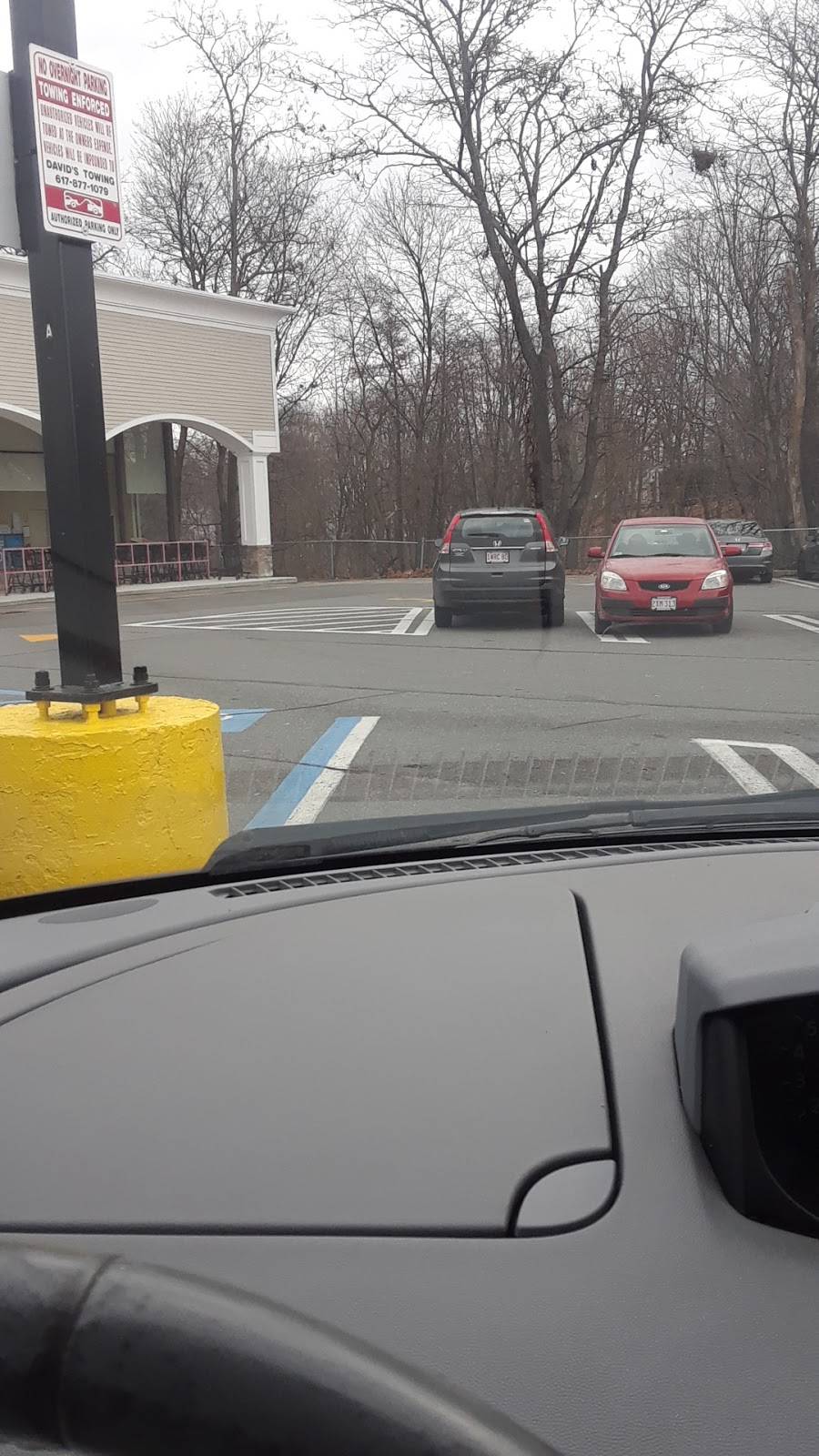 Dunkin | bakery | 53 Linden St, Waltham, MA 02452, USA | 7818997742 OR +1 781-899-7742