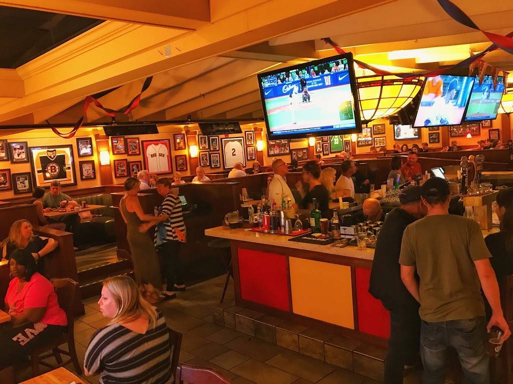 Harrys Sports Grill | restaurant | 201 Washington Ave, North Haven, CT 06473, USA | 2036544191 OR +1 203-654-4191