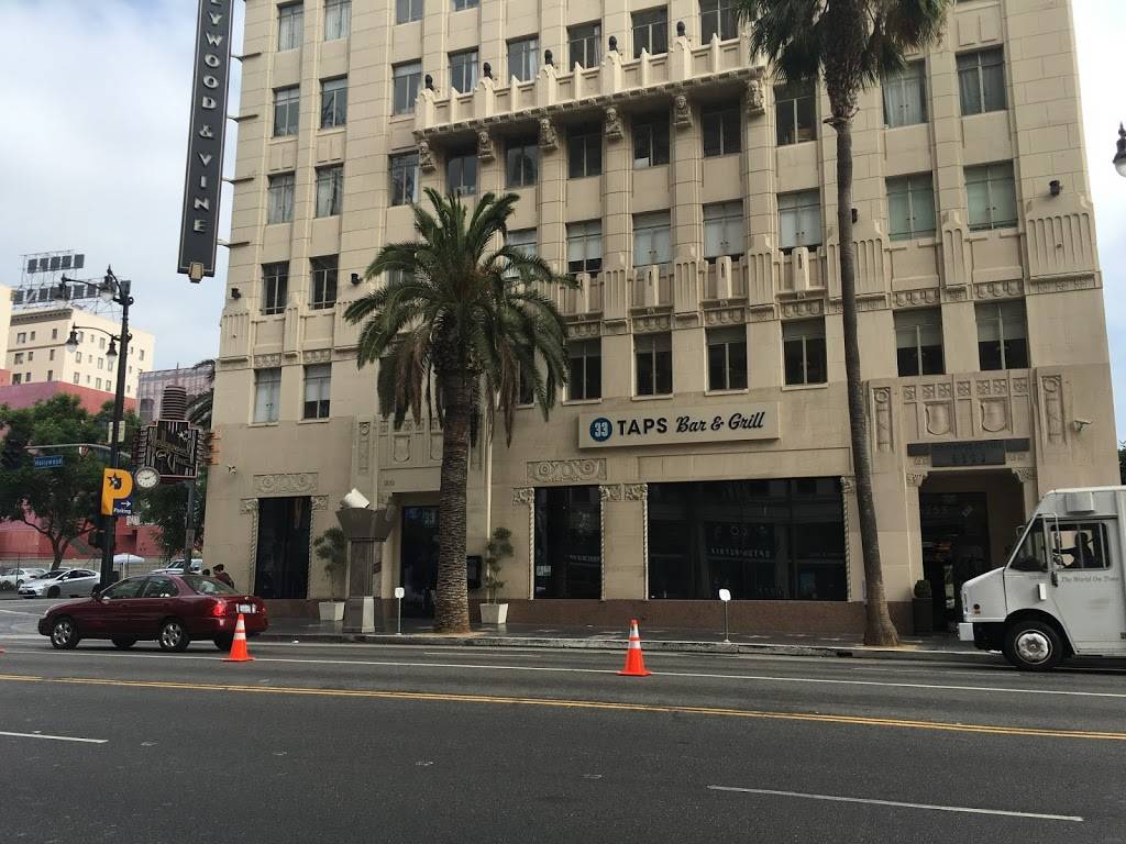 33 Taps Hollywood | restaurant | 6263 Hollywood Blvd, Los Angeles, CA 90028, USA | 3239621400 OR +1 323-962-1400