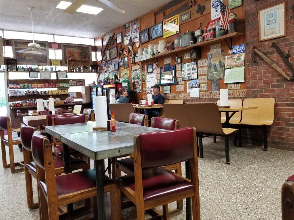 Bodacious Bar-B-Q Gladewater | restaurant | 1105 W Upshur Ave, Gladewater, TX 75647, USA | 9038452311 OR +1 903-845-2311