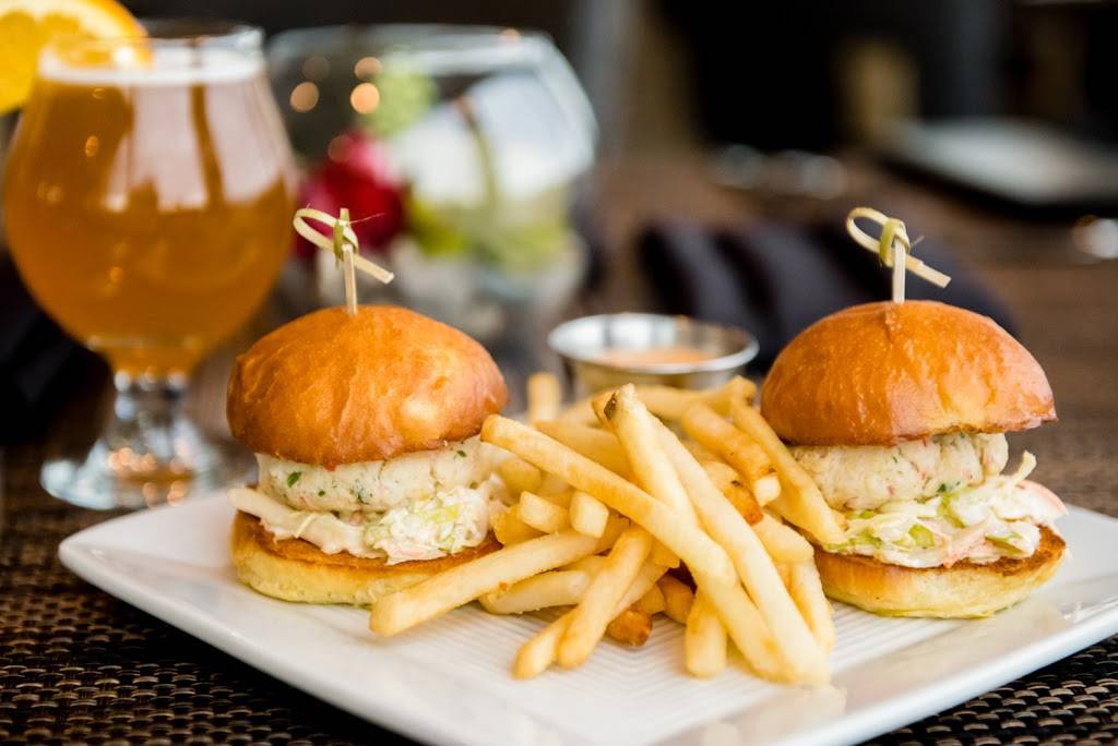 VUE Bar + Restaurant | restaurant | 2640 North Lakewood Blvd. Penthouse Level, Long Beach, CA 90815, USA | 5624985454 OR +1 562-498-5454