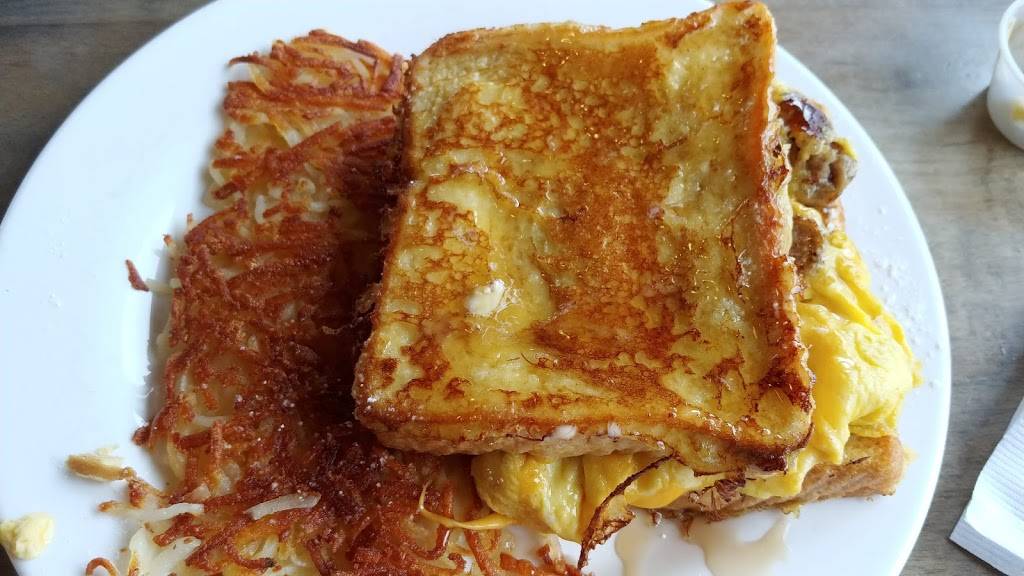 Wally Waffle | restaurant | 845 W Market St, Akron, OH 44303, USA | 3303744915 OR +1 330-374-4915