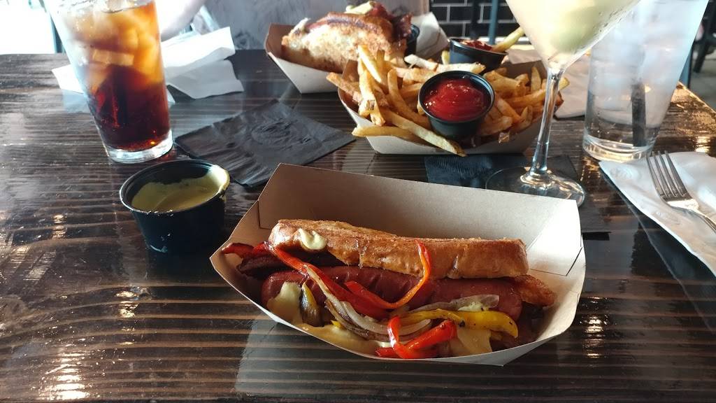 Blackbook Bar | restaurant | 315 E Arenas Rd, Palm Springs, CA 92262, USA | 7608328497 OR +1 760-832-8497