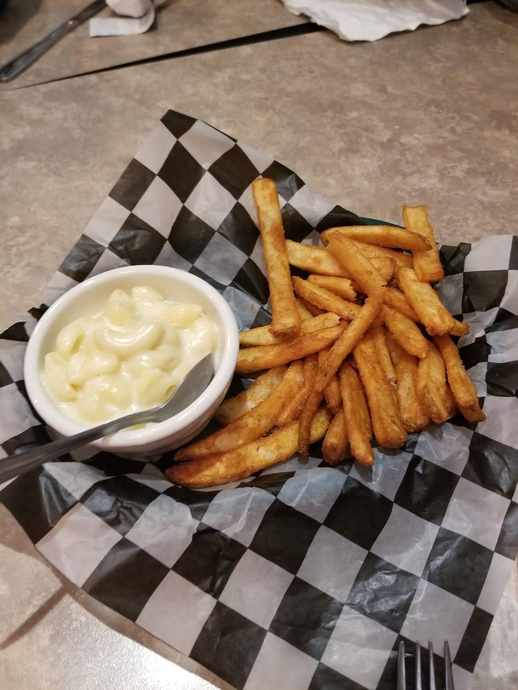 Point After Pub and Grille | restaurant | 7101 S 76th St, Franklin, WI 53132, USA | 4144250822 OR +1 414-425-0822