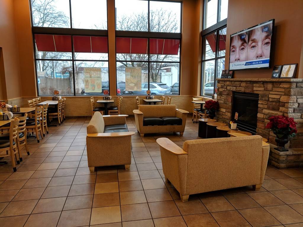 Dairy Queen Grill & Chill | restaurant | 5366 Sunrise Hwy, Massapequa, NY 11758, USA | 5163084683 OR +1 516-308-4683