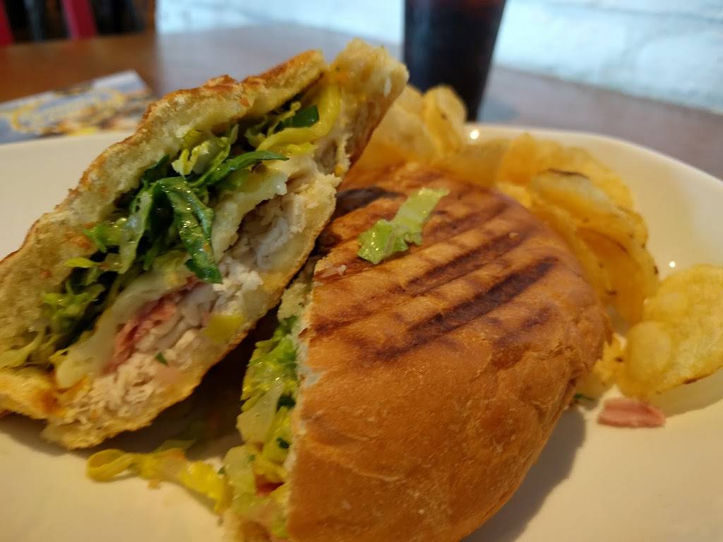 Sauce Pizza & Wine | meal takeaway | 742 E Glendale Ave, Phoenix, AZ 85020, USA | 6022162400 OR +1 602-216-2400