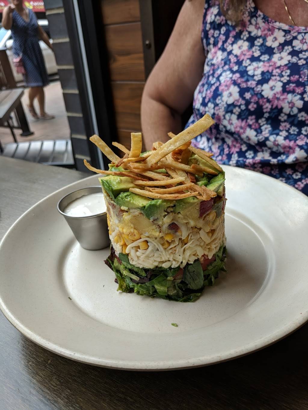 World of Beer | restaurant | 196 E Montgomery Ave #B, Rockville, MD 20850, USA | 3013402915 OR +1 301-340-2915