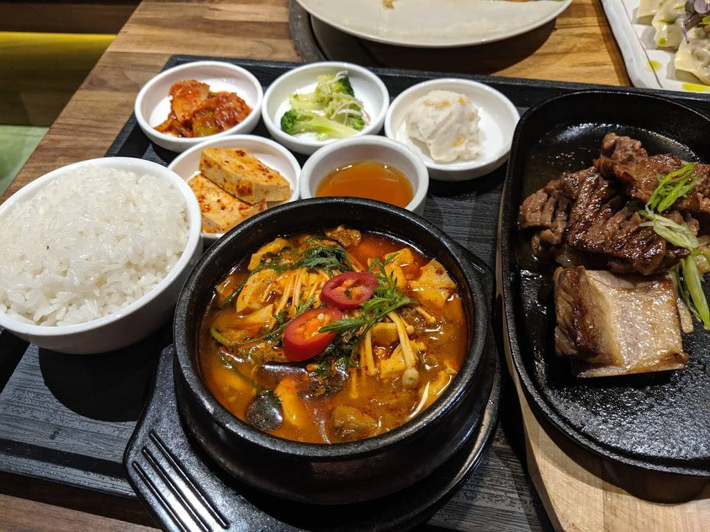 Yoon Haeundae Galbi | restaurant | 8 W 36th St, New York, NY 10018, USA | 2122445345 OR +1 212-244-5345