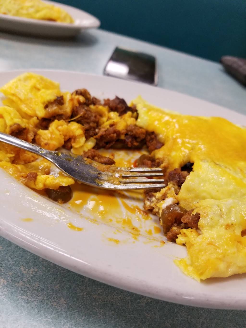 Arlenes Truck Stop | restaurant | 4647 W Columbia Ave, Battle Creek, MI 49015, USA | 2699648908 OR +1 269-964-8908