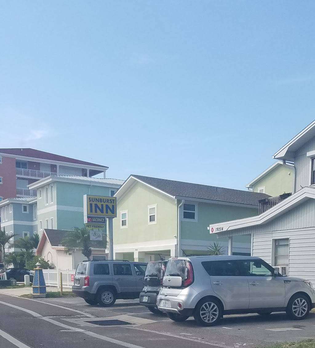 Sun Burst Inn | restaurant | 19204 Gulf Blvd, Indian Shores, FL 33785, USA | 7275962500 OR +1 727-596-2500