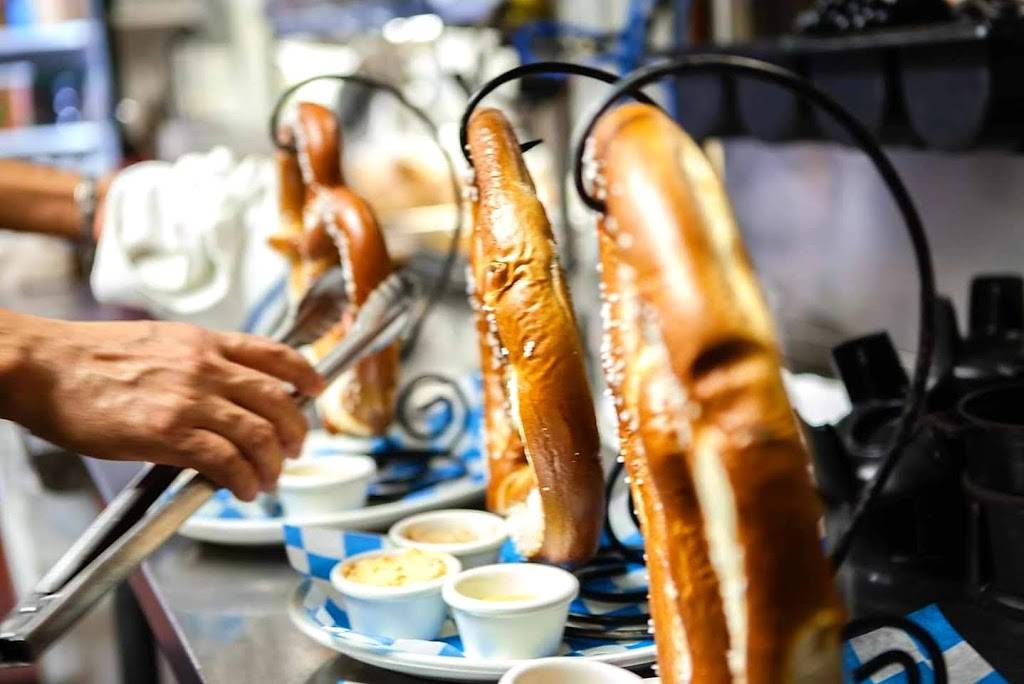 Biergarten | restaurant | 309 Via De Palmas #90, Boca Raton, FL 33432, USA | 5613957462 OR +1 561-395-7462