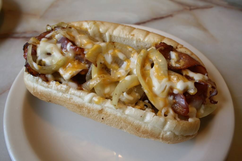 Sheehans On the Green | restaurant | 39450 Five Mile Road, Plymouth, MI 48170, USA | 7344200646 OR +1 734-420-0646