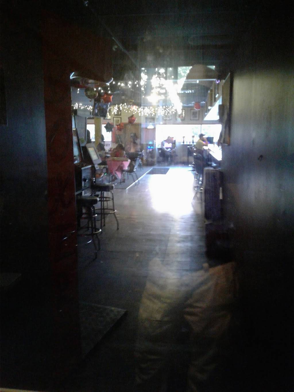 Happy Hour Bar Grill | restaurant | 4424 W Jefferson Ave, Ecorse, MI 48229, USA | 3139282336 OR +1 313-928-2336