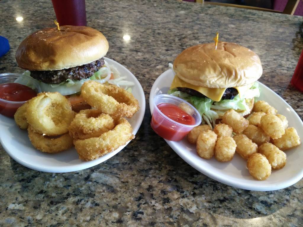 Metro Grill | restaurant | 121 S Main St, Ferris, TX 75125, USA | 9725442020 OR +1 972-544-2020