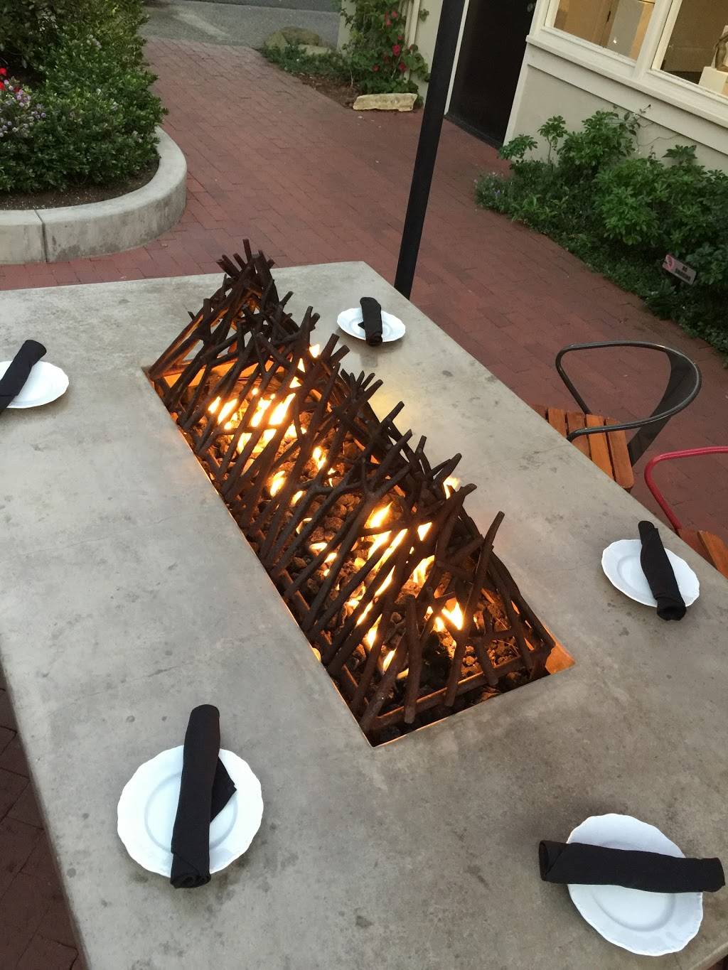 Cultura Comida y Bebida | restaurant | Dolores Street, between 5th and 6th, Carmel-By-The-Sea, CA 93923, USA | 8312507005 OR +1 831-250-7005