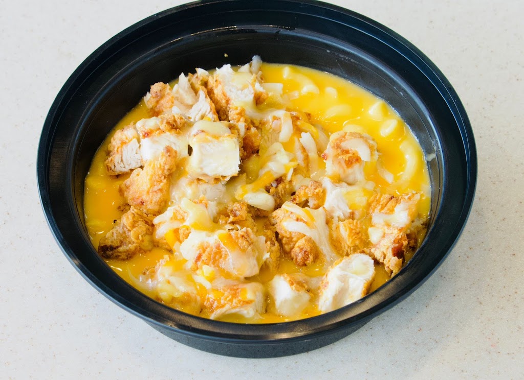 Chicken Hut | meal takeaway | 201 3rd St, Dravosburg, PA 15034, USA | 4123854600 OR +1 412-385-4600