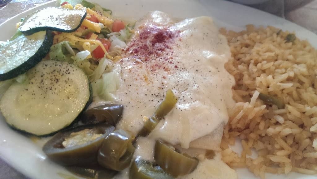 El Jacalito | restaurant | 102 S Main St, Crandall, TX 75114, USA | 9724729991 OR +1 972-472-9991