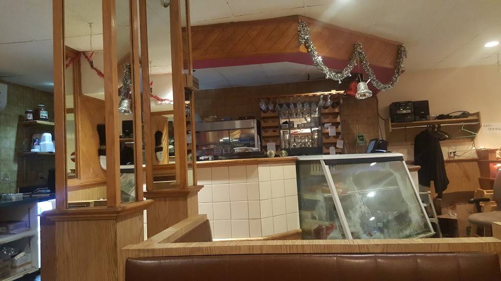 Poutine En Folie | restaurant | 2563 Rue Ontario E, Montréal, QC H2K 1W6, Canada | 4383832221 OR +1 438-383-2221