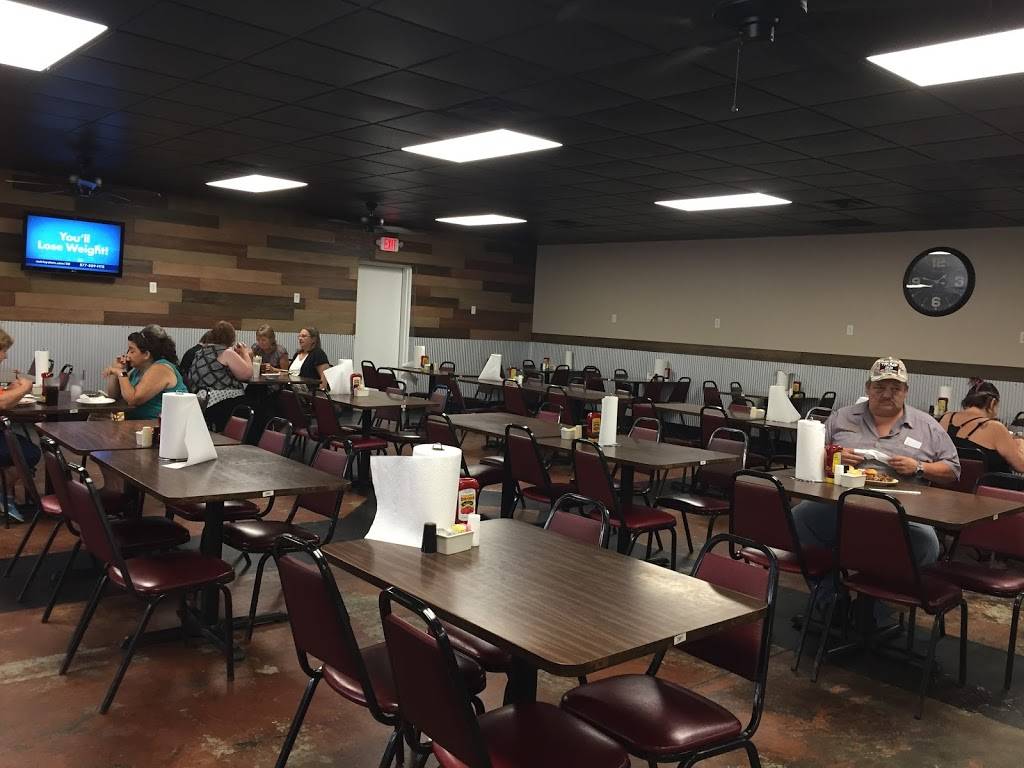 Howards restaurant | restaurant | 12070 AL-75, Henagar, AL 35978, USA | 2566574191 OR +1 256-657-4191