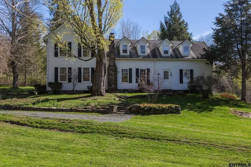 Mckie Hollow Farm | restaurant | 359 Mc Kie Hollow Rd, Cambridge, NY 12816, USA | 5183504991 OR +1 518-350-4991