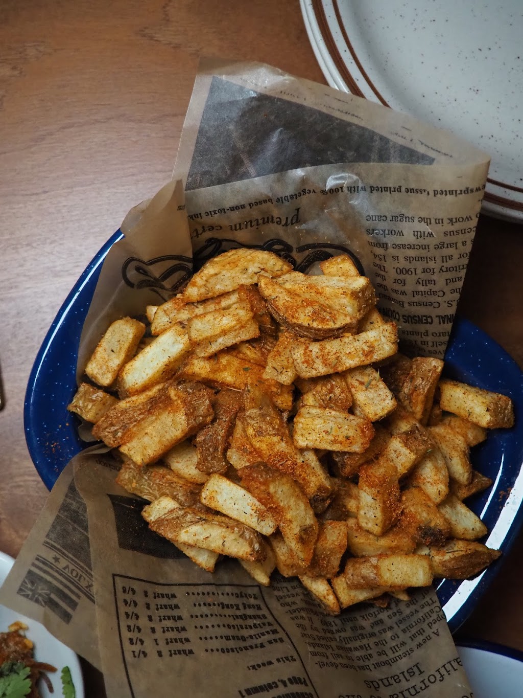 Lucky Buns | restaurant | 918 1/2 S Wolfe St, Baltimore, MD 21231, USA | 4434383916 OR +1 443-438-3916