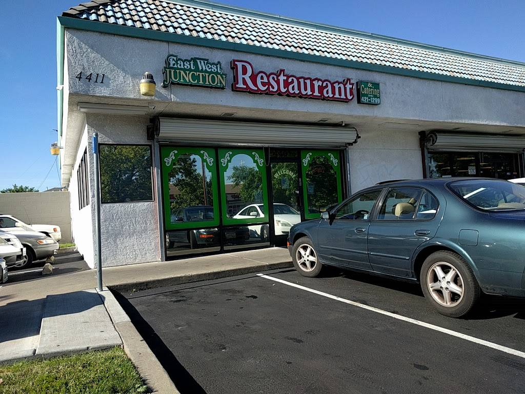 East West Junction Restaurant | restaurant | 4401 47th Ave, Sacramento, CA 95824, USA | 9164211299 OR +1 916-421-1299