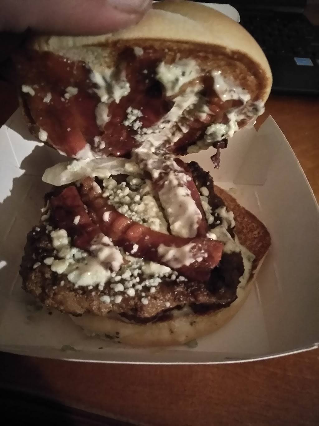 Jack in the Box | restaurant | 1965 W Texas St, Fairfield, CA 94533, USA | 7074292772 OR +1 707-429-2772