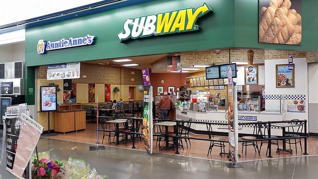 Auntie Annes | restaurant | 762 Outlet Collection Way, Auburn, WA 98001, USA | 2065500460 OR +1 206-550-0460