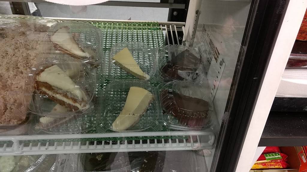 Spring Street Market and Pizza | restaurant | 1 Spring St, Hope Valley, RI 02832, USA | 4015390111 OR +1 401-539-0111