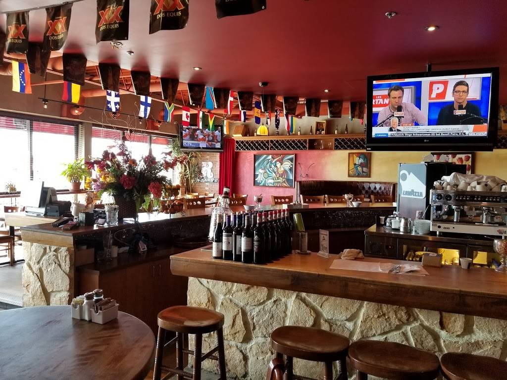 Piazza Pazza | restaurant | 7575 Boulevard Taschereau, Brossard, QC J4Y 1A2, Canada | 4506781441 OR +1 450-678-1441