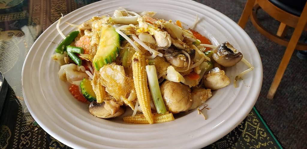 Bangkok House | restaurant | 318 N Kings Hwy, Myrtle Beach, SC 29577, USA | 8436265384 OR +1 843-626-5384