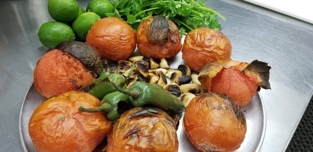 Don Wong Burritos & Tacos | restaurant | 4025 Dorchester Rd #4A, Niagara Falls, ON L2E 6N1, Canada | 2892965997 OR +1 289-296-5997