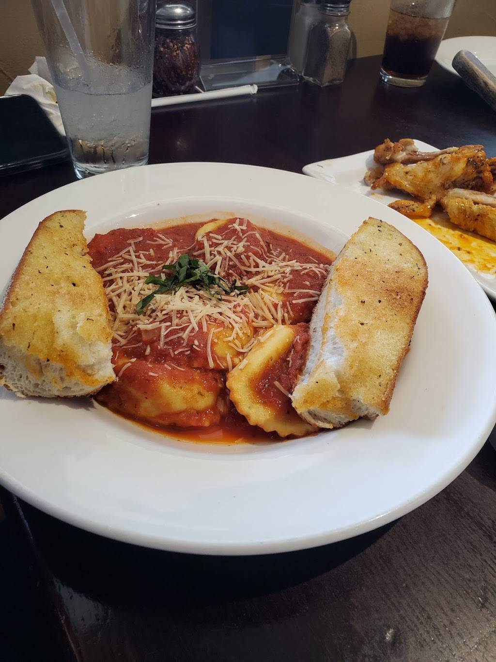 Mona Pizza & Pasta Restaurant | restaurant | 6104 6th Ave #2018, Tacoma, WA 98406, USA | 2535650505 OR +1 253-565-0505