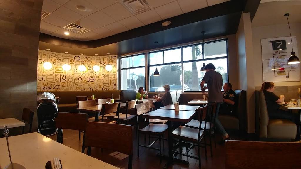 Burger 21 St. Petersburg | restaurant | 3201 4th St N, St. Petersburg, FL 33704, USA | 7272892820 OR +1 727-289-2820