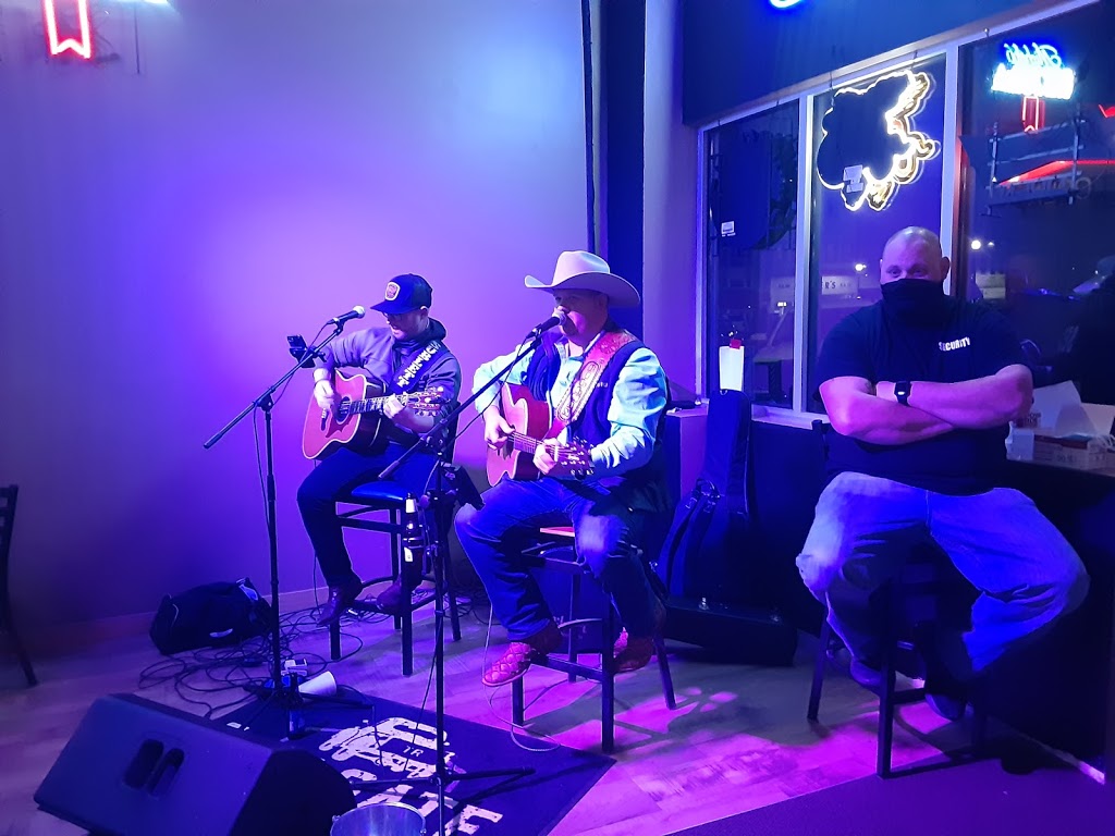 3rd Street Saloon | restaurant | 118 S 3rd St, Boonville, IN 47601, USA | 8127150101 OR +1 812-715-0101