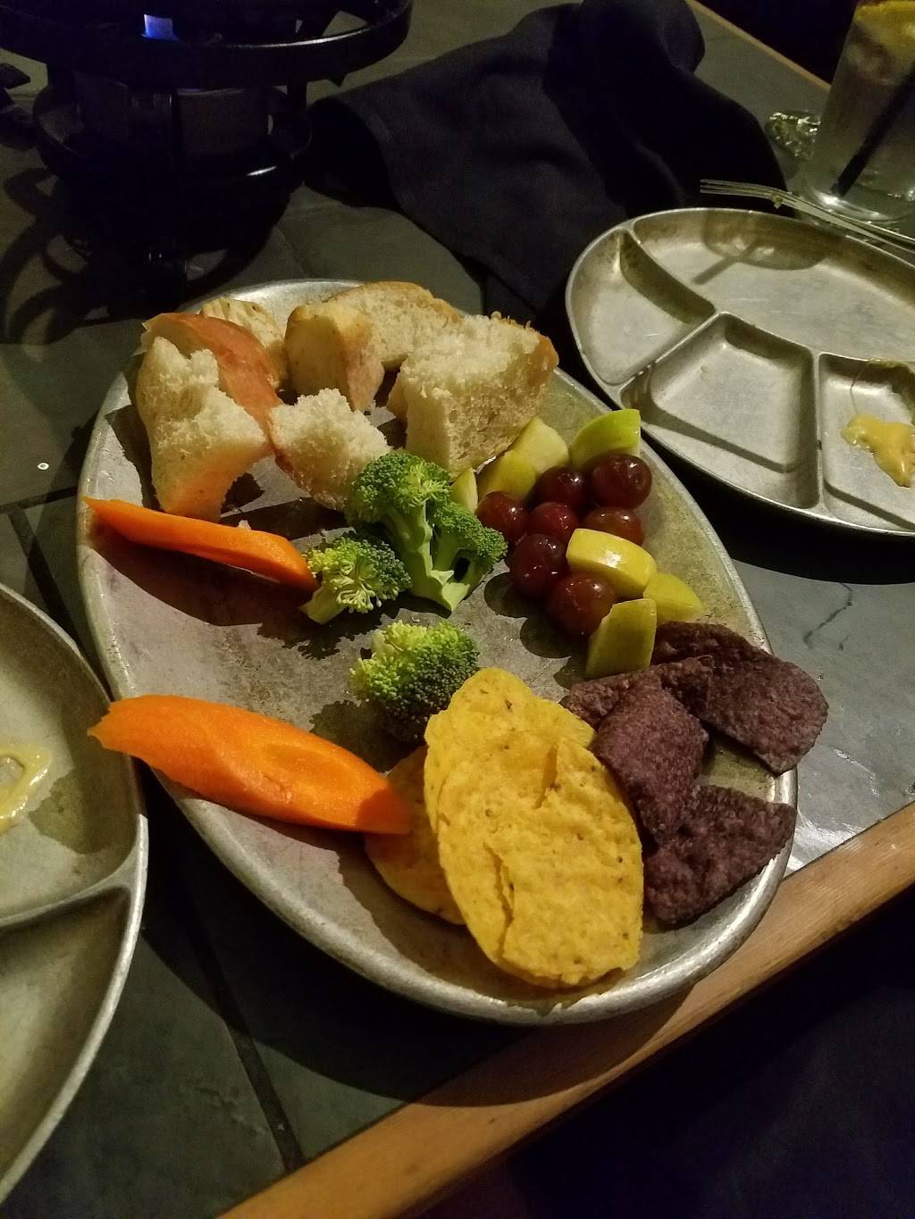 Colorado Fondue Company | restaurant | 1016 Semoran Blvd, Casselberry, FL 32707, USA | 4077678232 OR +1 407-767-8232