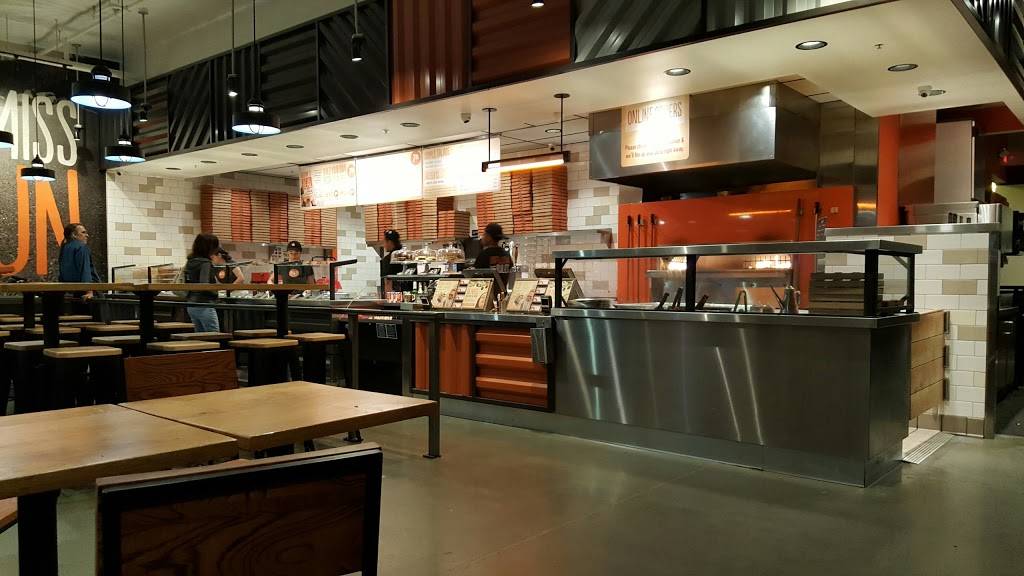 Blaze Pizza | meal takeaway | 1110 Concord Ave, Concord, CA 94520, USA | 9252344706 OR +1 925-234-4706