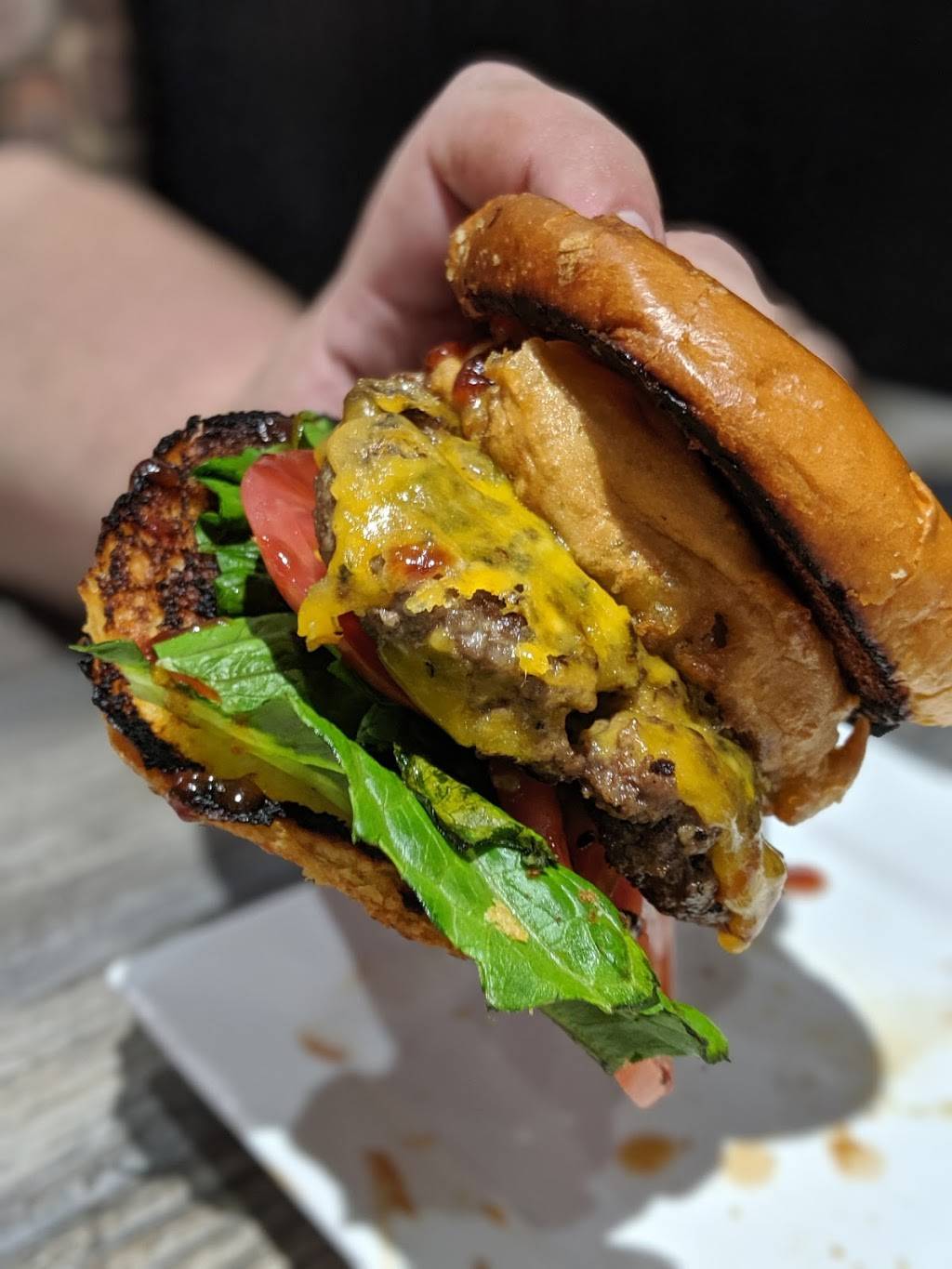 Flying Crust Pizza & Wings | night club | 3186 Roswell Rd NW, Atlanta, GA 30305, USA | 4042576222 OR +1 404-257-6222