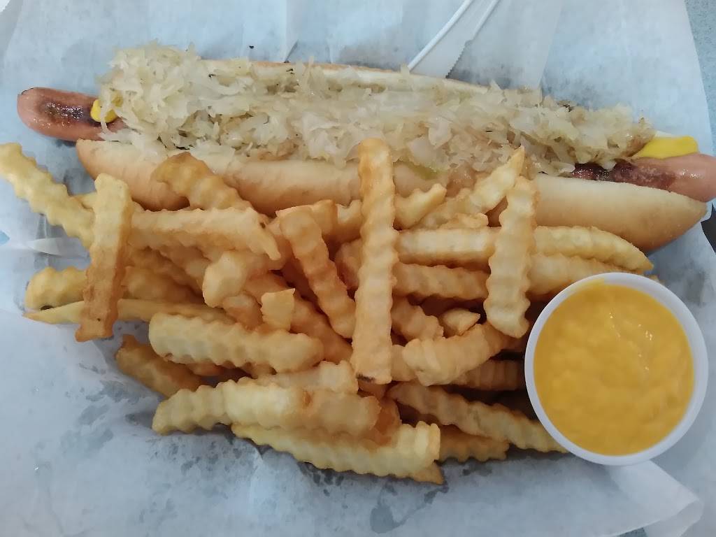 Coney Express | restaurant | 3602 Grape Rd, Mishawaka, IN 46545, USA | 5742772011 OR +1 574-277-2011